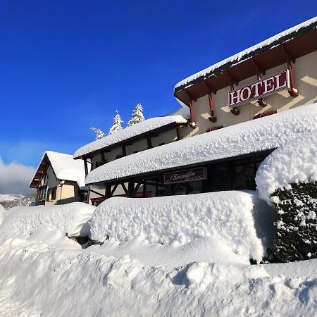 L'Escoundillou Hotel Saint-Jacques-des-Blats Bagian luar foto