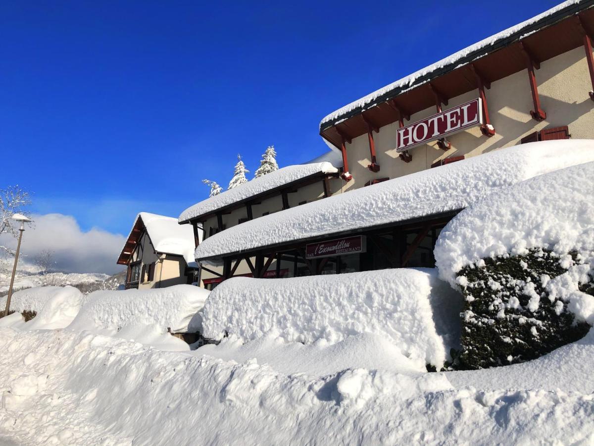 L'Escoundillou Hotel Saint-Jacques-des-Blats Bagian luar foto