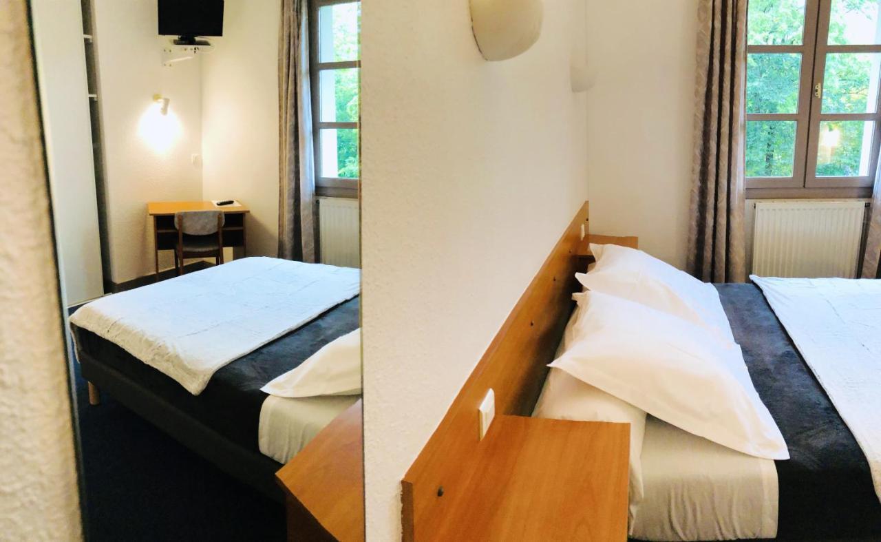 L'Escoundillou Hotel Saint-Jacques-des-Blats Bagian luar foto