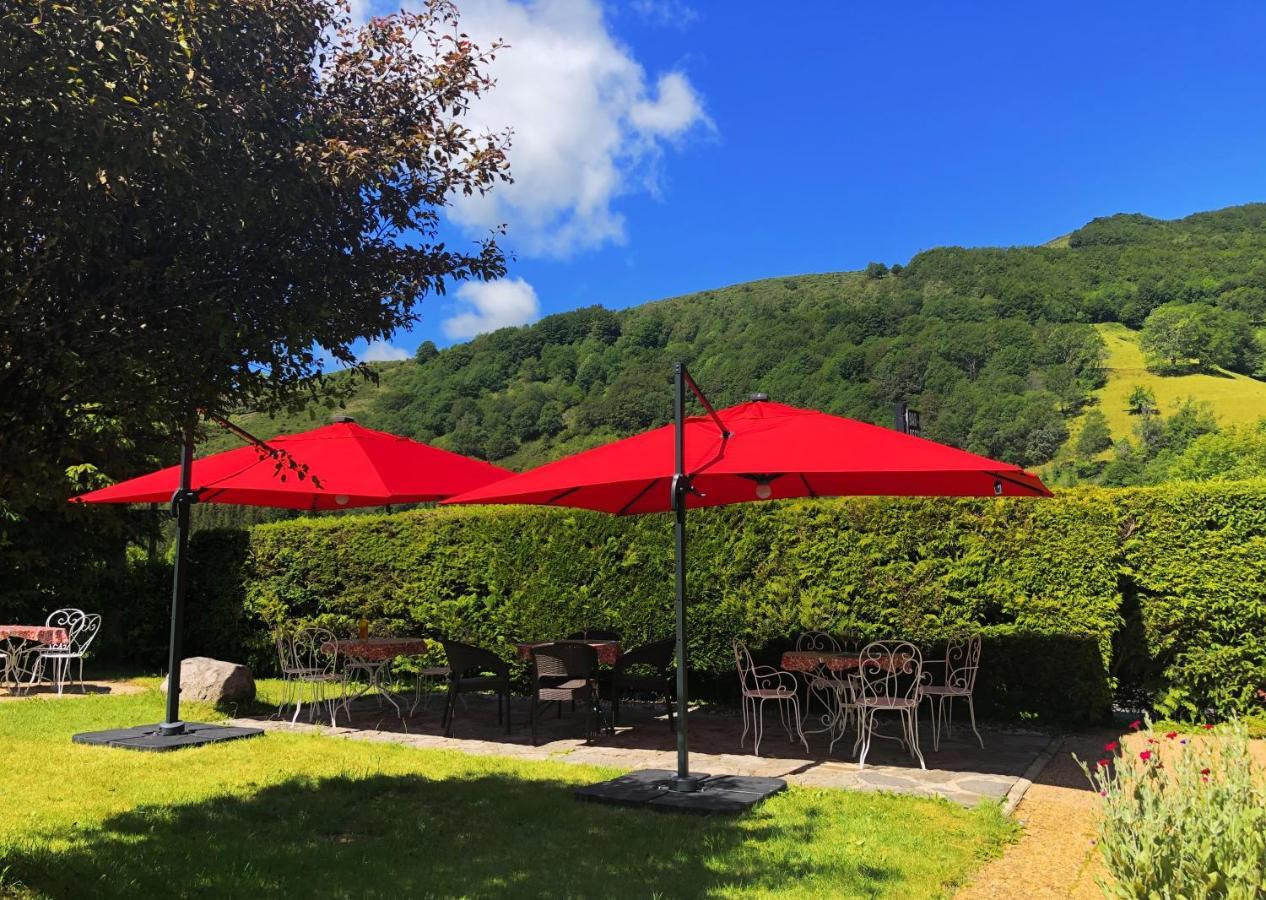 L'Escoundillou Hotel Saint-Jacques-des-Blats Bagian luar foto