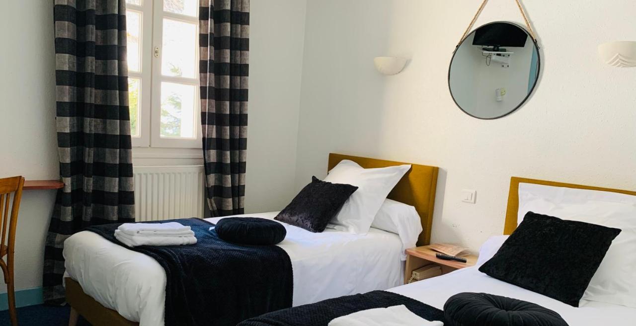 L'Escoundillou Hotel Saint-Jacques-des-Blats Bagian luar foto